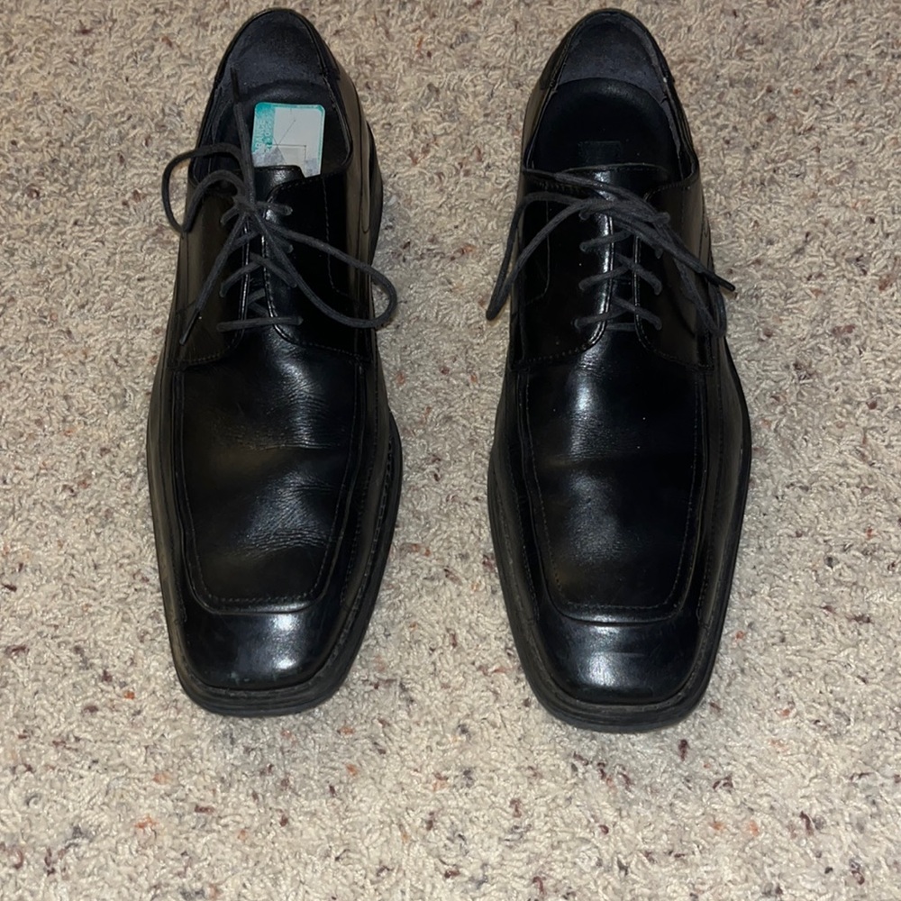 Natha Studio Designer Black Dress Shoes Mens Size 9 1/2. Excellent condition.